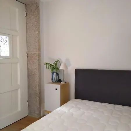 Guestready - Feels Like In Centre Of